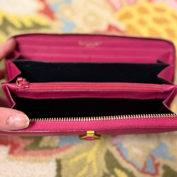 YVES SAINT LAURENT Leather Classic Y Ligne Clutch/Zip-Around Wallet - Fuchsia - Picture 16 of 16
